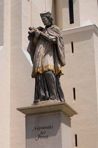 Statue des Heiligen Johann (Nepomuki). Kossuth tr, barock, Ende des XVIII. Jh.